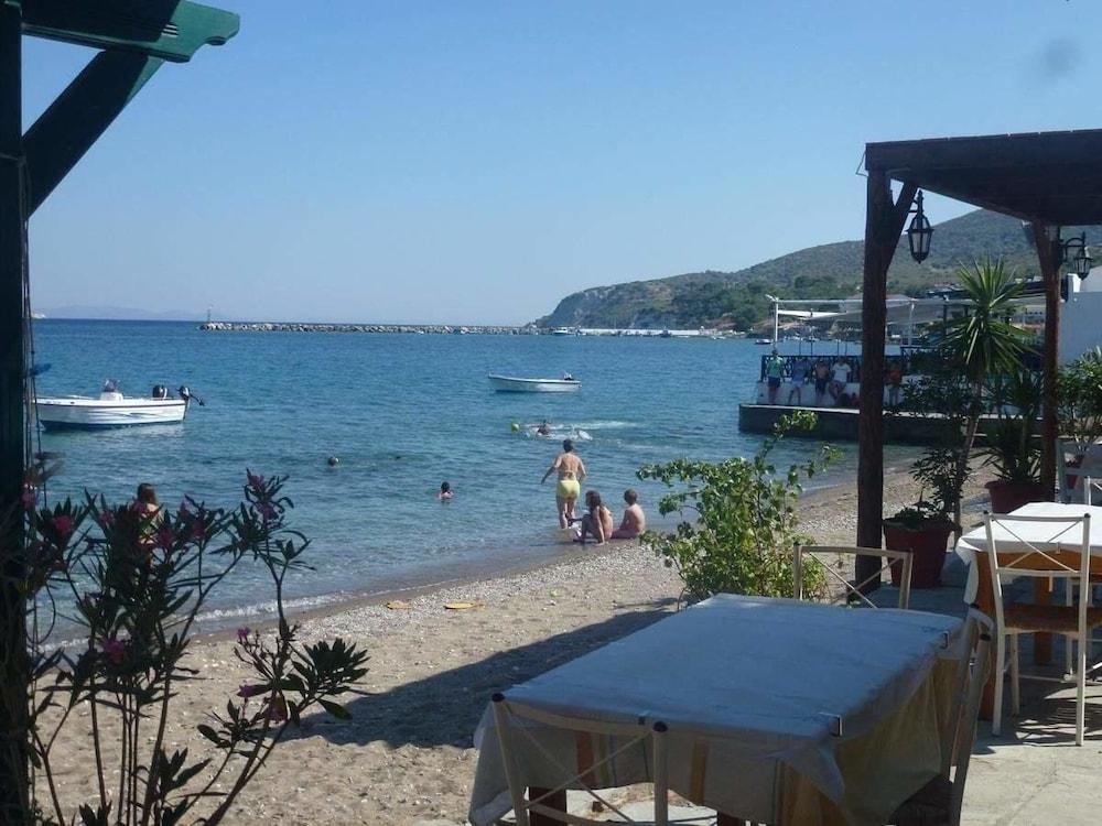 Rania Beach Ireo  Luaran gambar
